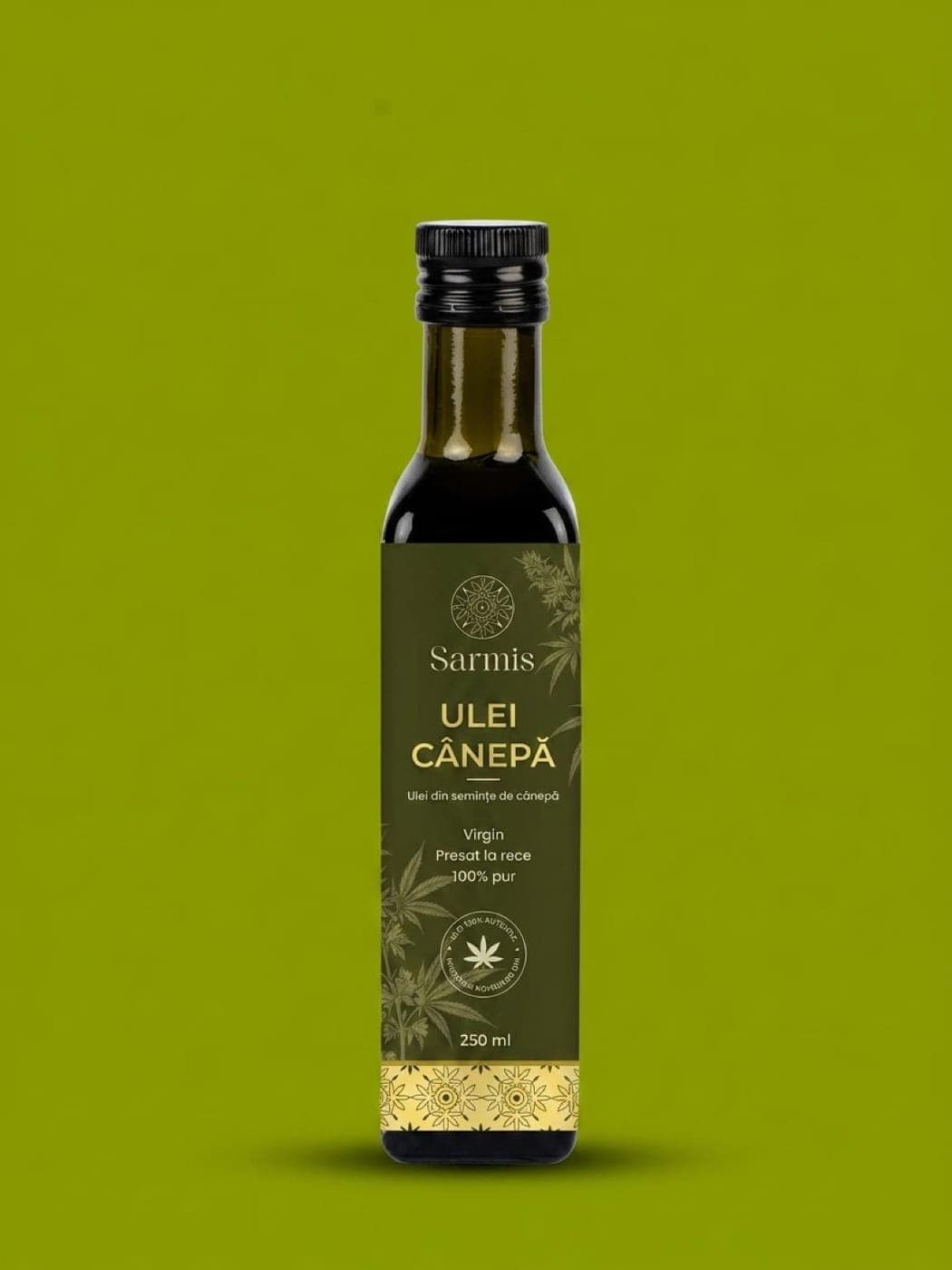 Sticla Sarmis de 250 ml de ulei de cânepă pe un fundal verde-oliv